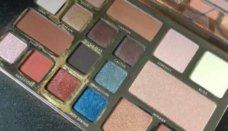 bh cosmetics desert oasis palette open