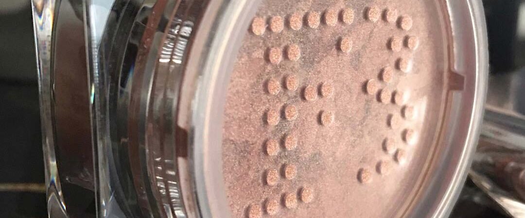 fenty beauty fairy bomb rose on ice open