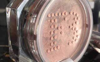 fenty beauty fairy bomb rose on ice open