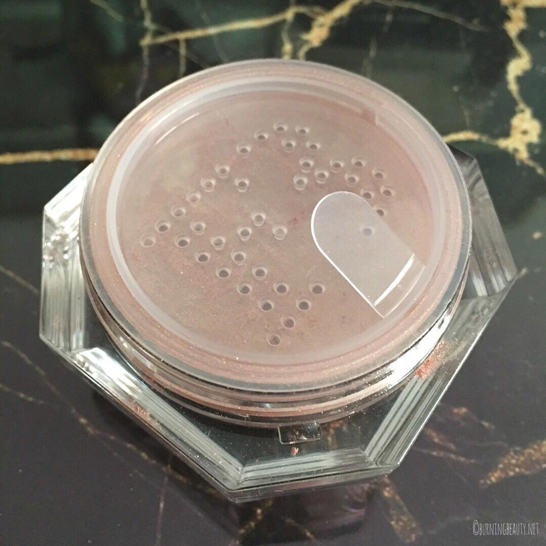 fenty beauty fairy bomb rose on ice sifter