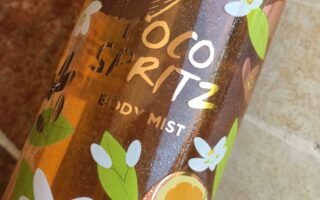 shaka beauty coco spritz body mist closeup