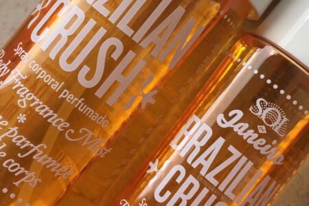 sol de janeiro jet set mist closeup