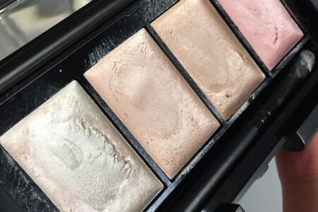 JURASSIC MAKE UP